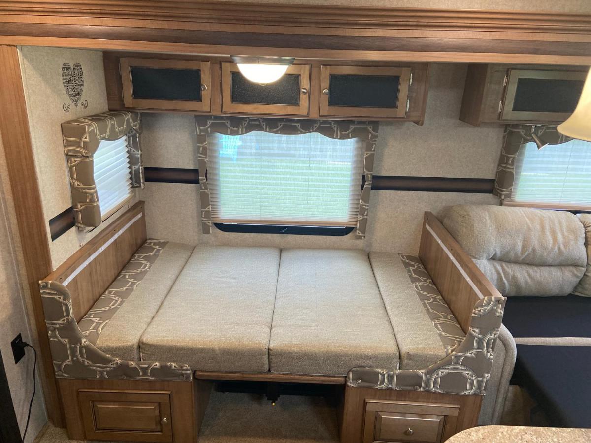 Cozy Camper - Free Parking Hotel Маями Екстериор снимка